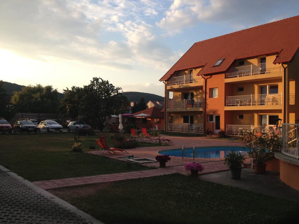 Andrea Pansio Acomodação com café da manhã Balatonfüred Exterior foto